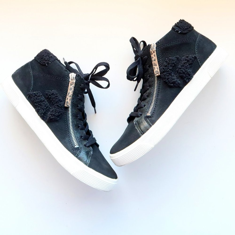 Dolce Vita Black &White Lace Up Sneakers Sporty Flat Shoes Size 9.5